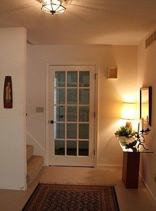 5th image of 2031 Honeysuckle Ln