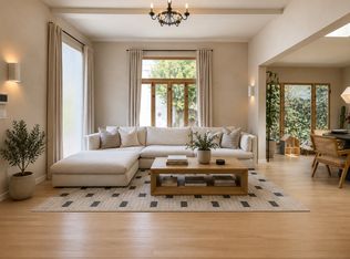 6277 Commodore Sloat Dr, Los Angeles, CA 90048