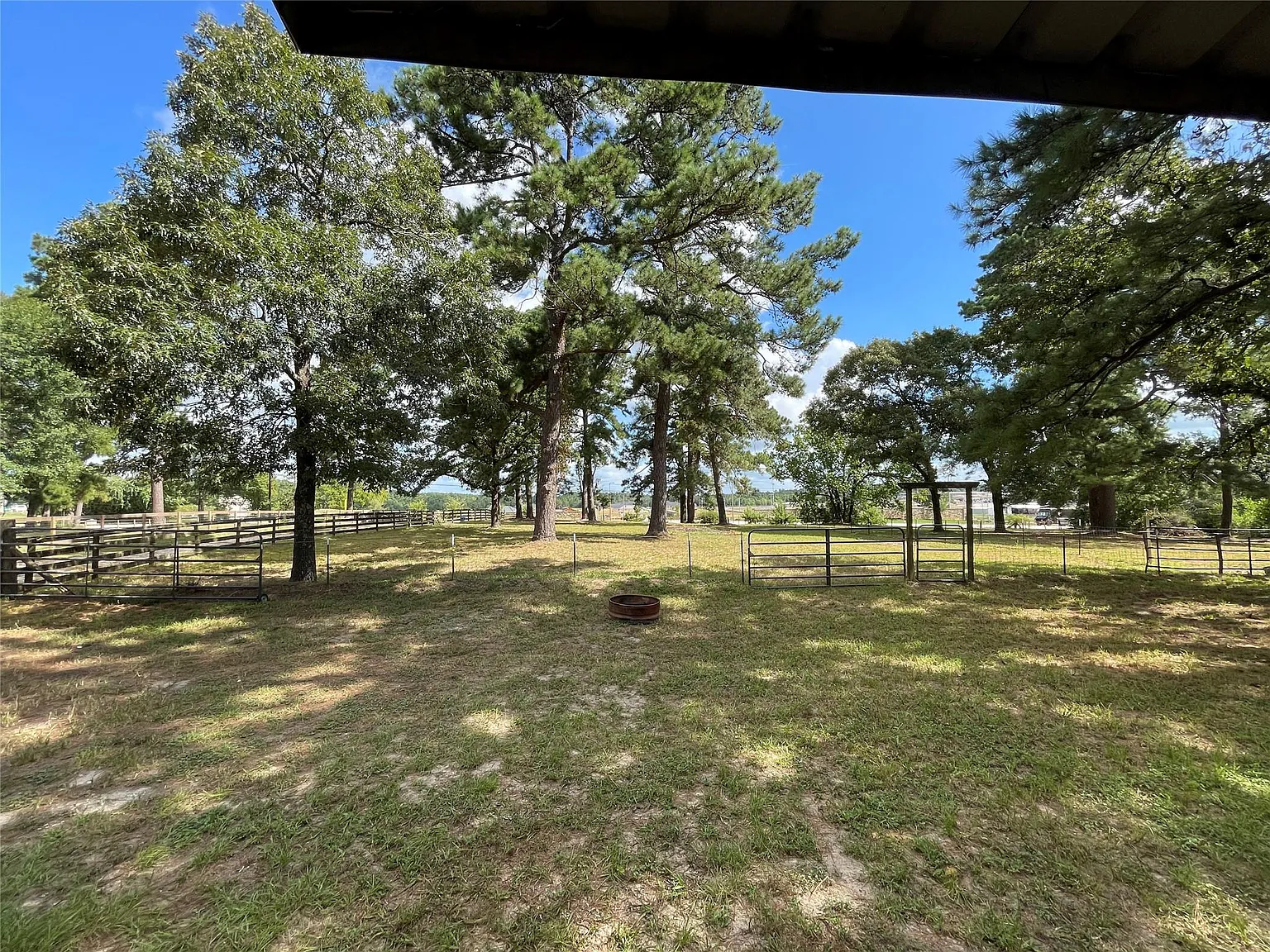 2 bed, 1.0 bath, 850 sqft, $1,475 — Photo 3