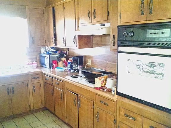 5th image of 1011 Kearny Dr