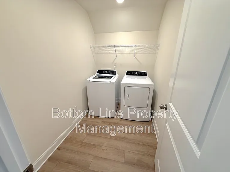 4029 Black Ct — Photo 12