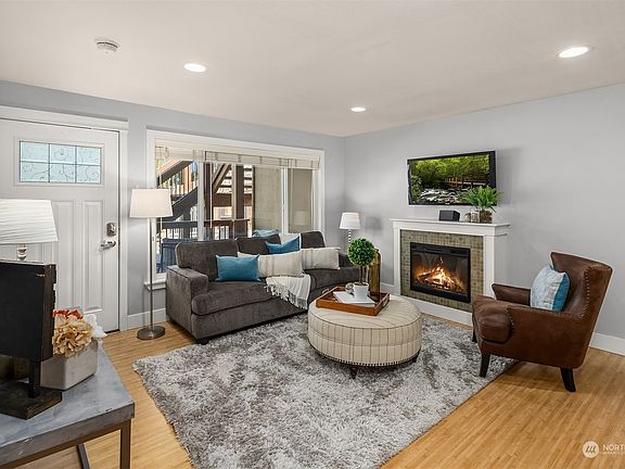 3rd image of 21305 48th Avenue W #B109