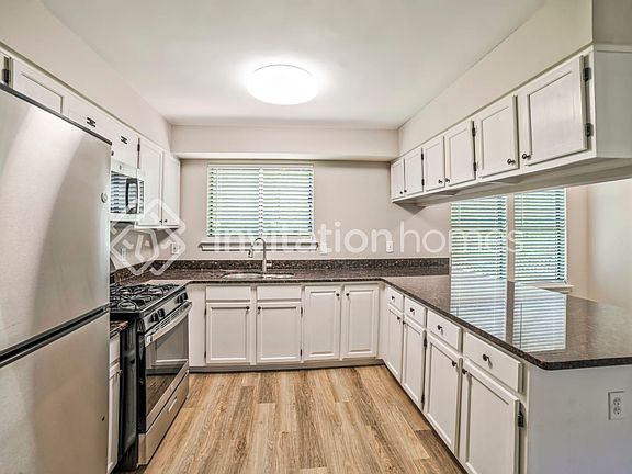 5th image of 3014 Clipper Ct