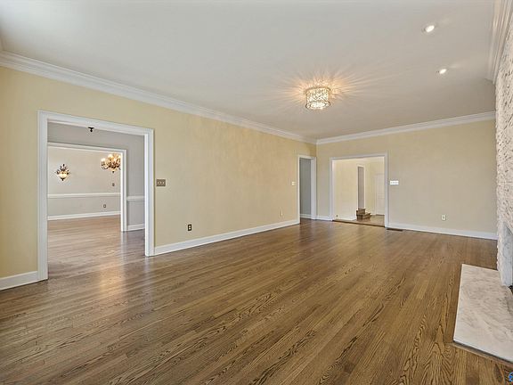 5th image of 14 Bradbury Pl