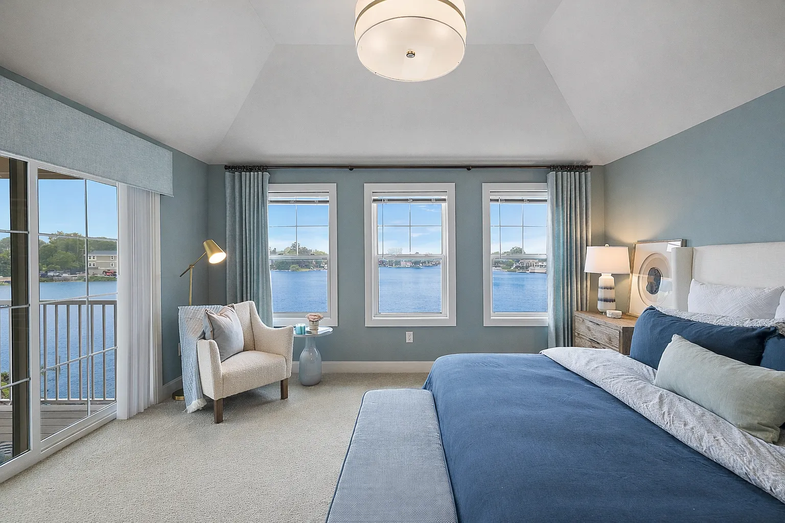 Mystic Cove - Luxury Lakefront Living — Photo 1