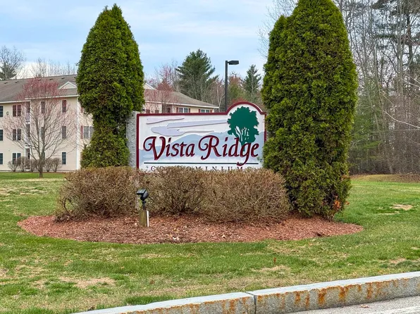 4 Crestview Circle #97, Londonderry, NH 03053