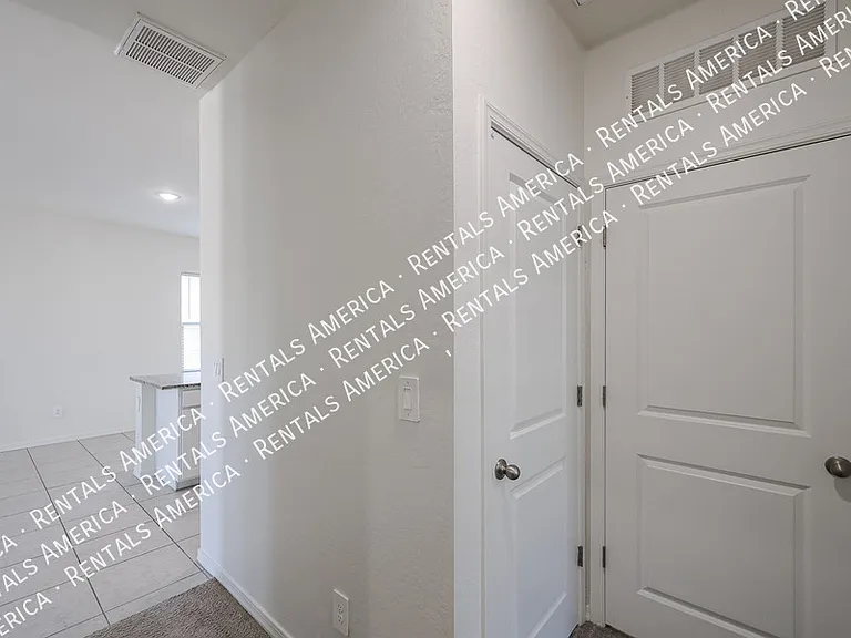 5720 W Sunrise Dr — Photo 13