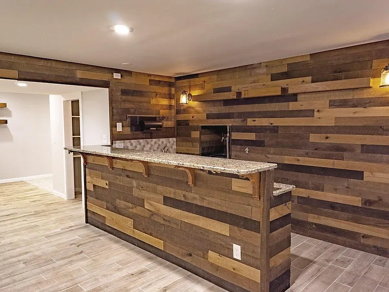 7492 Fairfield Lakes Dr — Photo 35