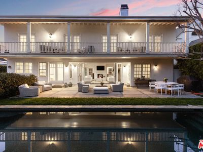 320 S Saltair Ave, Los Angeles, CA, 90049