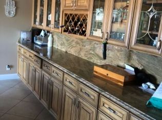 7430 Liz Ct, Canoga Park, CA 91304