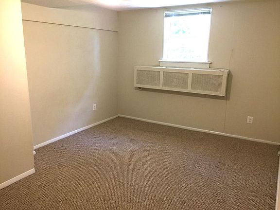 3rd image of 3414 17th St N APT 1