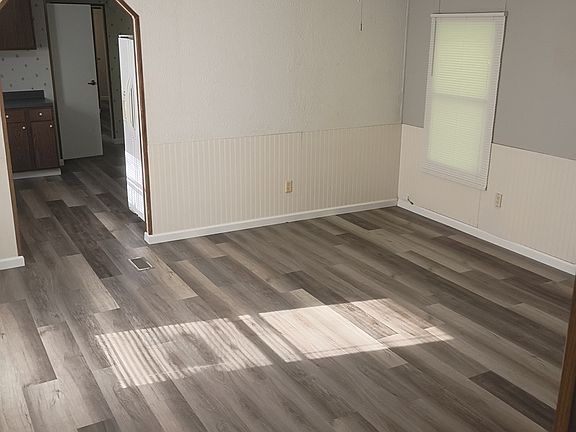 5th image of 2615 Cedar Ridge Rd