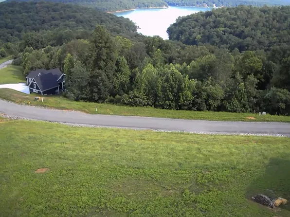21 Highland Trce #21, La Follette, TN 37766