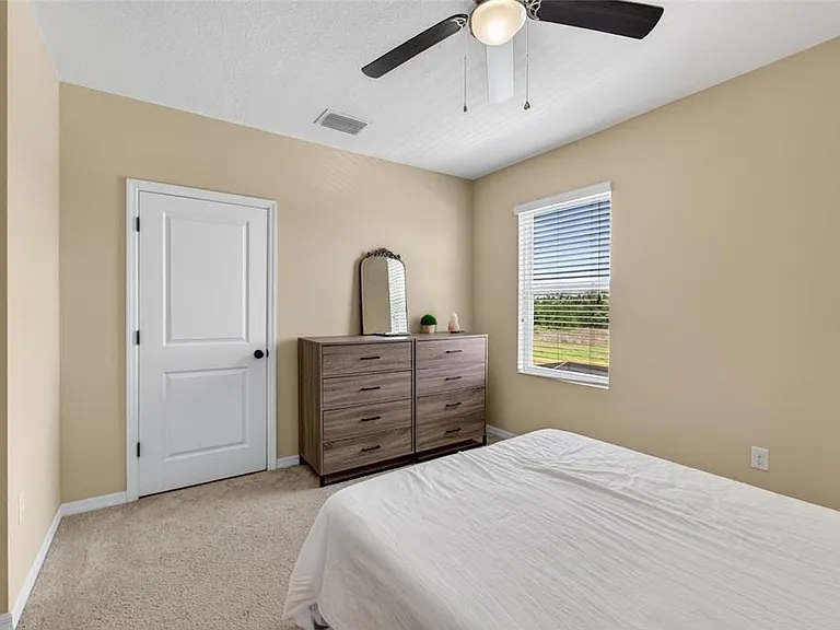 11176 Leland Groves Dr — Photo 47
