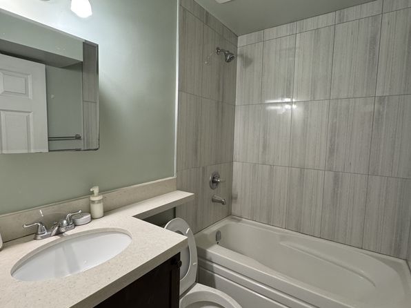 1 bedroom rental in Coquitlam — photo 9