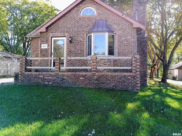 4618 W Farmington Rd, Peoria, IL 61604