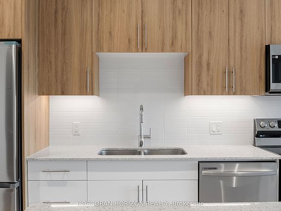 5th image of 525 New Dundee Rd #717