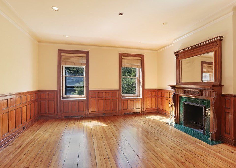 1st image of 157 W 82nd St APT 3