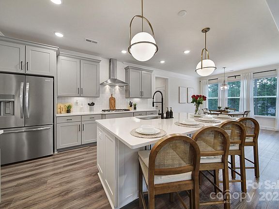 4th image of 13222 Fiore Pl