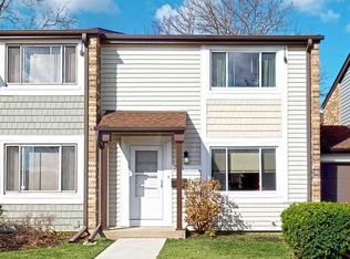 796 Bridgeview Ct, Wheeling, IL 60090