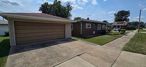 2nd image of 7203 Marshall Ave