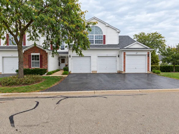 7 Hoover Ct #B, Streamwood, IL 60107