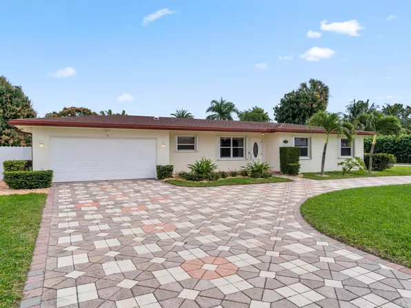 7524 Pine Tree Lane, Lake Clarke Shores, FL 33406