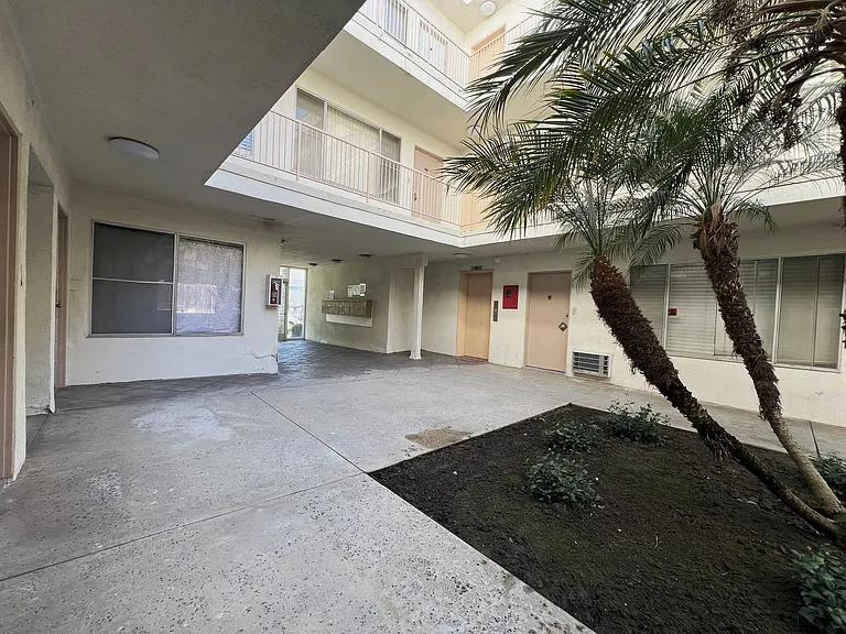 1041 S Corning St #205 — Photo 12