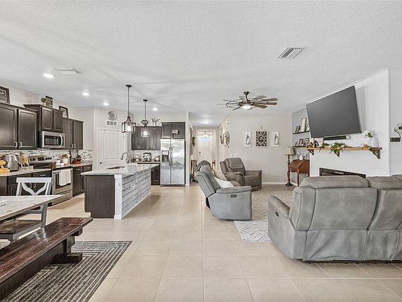 5th image of 13675 Paddington Way