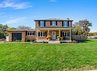 2315 10th St, East Moline, IL 61244