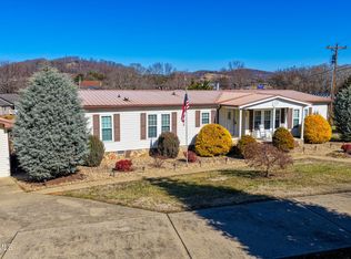 102 Thorps Chapel Rd, Rogersville, TN 37857