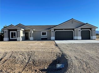 61 E Kiowa St, Pahrump, NV 89048