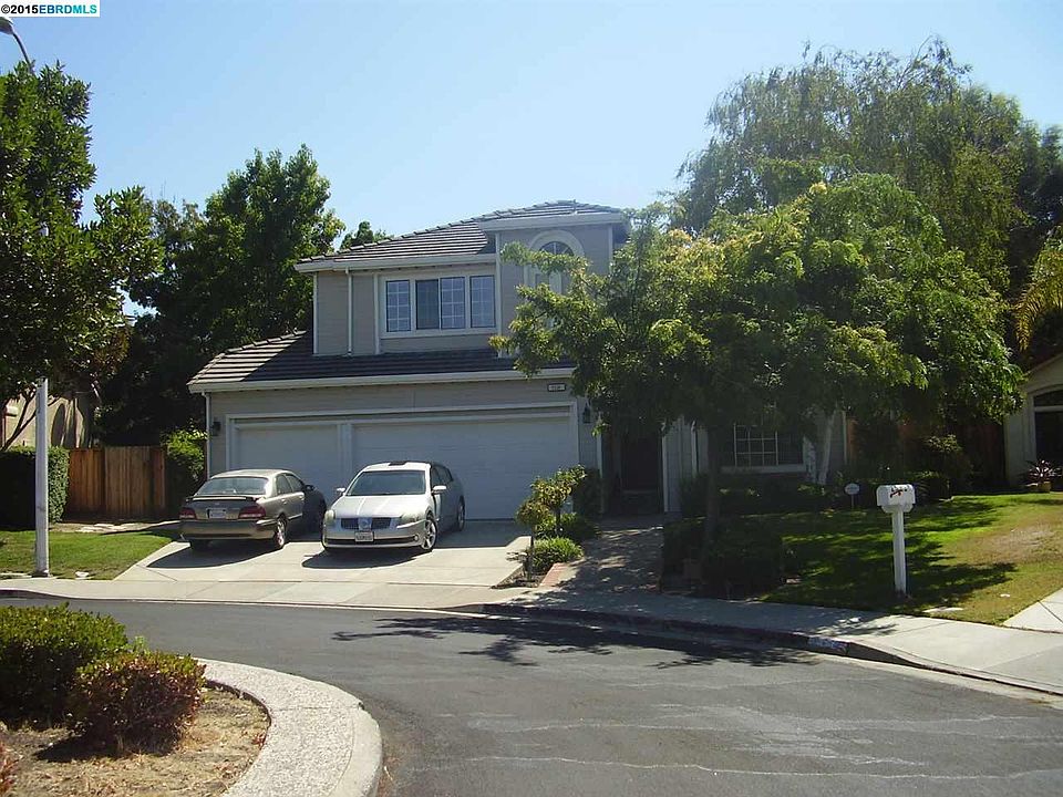 1st image of 2529 Pinecrest Ct