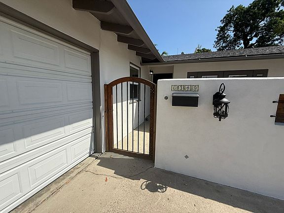 3rd image of 6349 Lake Aral Dr