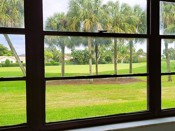 4th image of 2420 Dc Country Club Blvd Unit 107D