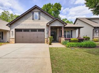 10 Dolerite Dr, Taylors, SC 29687