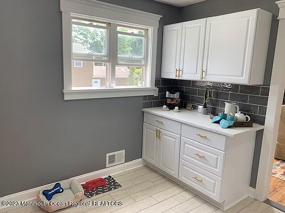 5th image of 29 Tudor Avenue