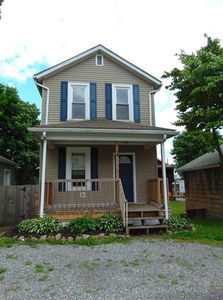 608 Todd Ave, Ellwood City, PA, 16117