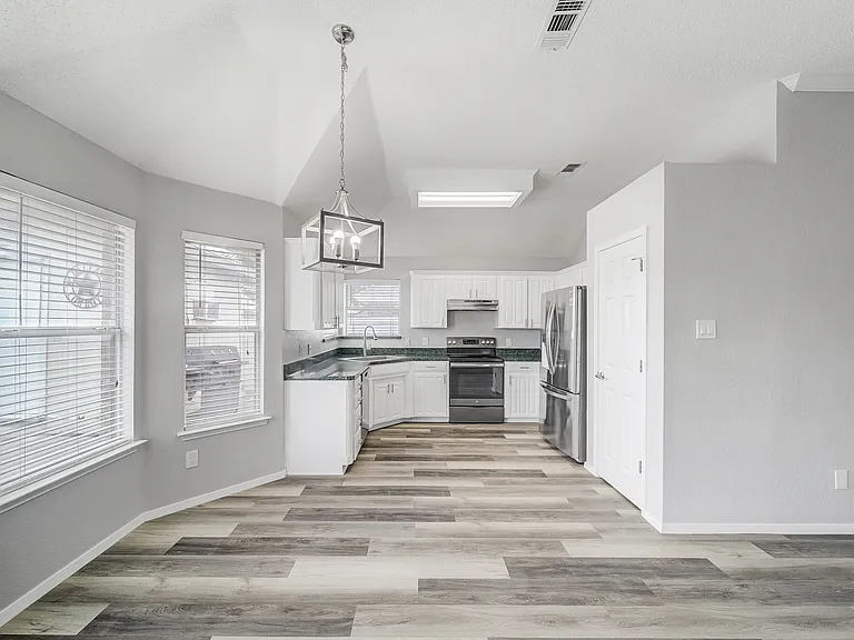3300 Tommy Hays Dr — Photo 20