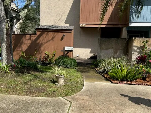 1737 SEMINOLE Road, Atlantic Beach, FL 32233