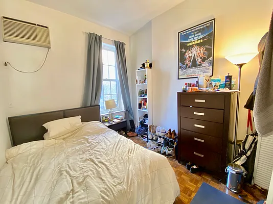 Rented by Irving Properties of New York, LLC | media 19