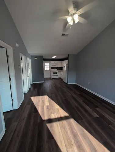 140 Lanier Dr #106 Photo 1