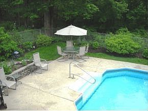 3rd image of 2 Oriole Dr