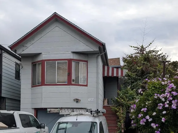 3258 Hannah St, Oakland, CA 94608