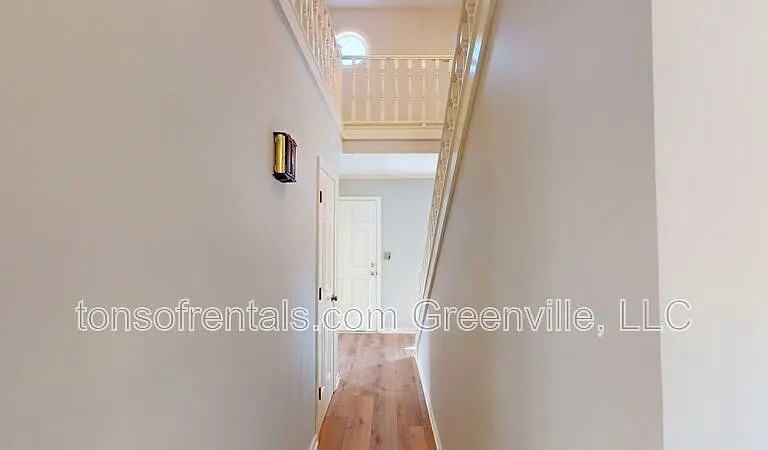 710 Stallings Rd — Photo 9