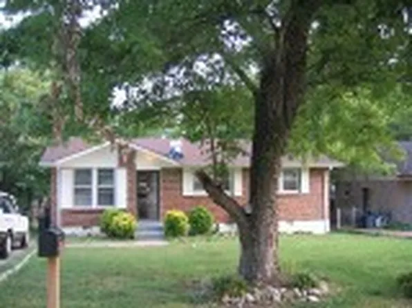 116 Cline Ave, Hendersonville, TN 37075