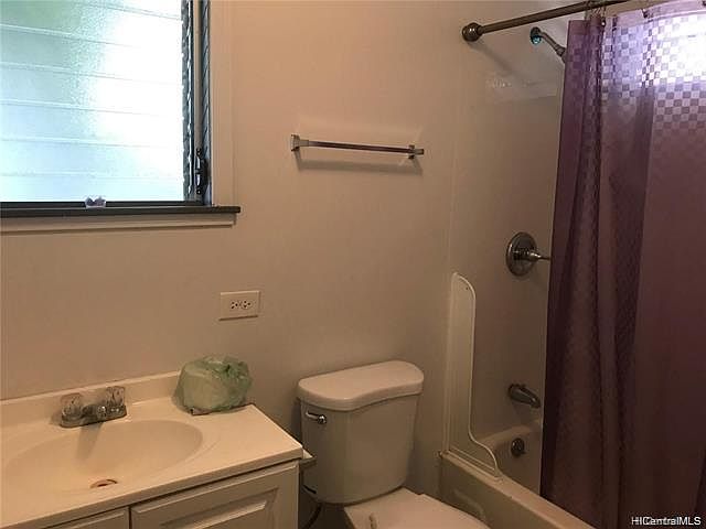 2nd image of 2451 Cleghorn St #D202
