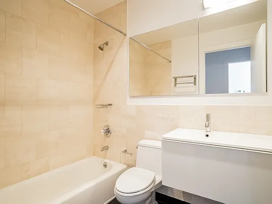 Rented by Sotheby's International Realty | media 41