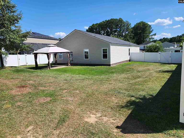 1 Willow Hurst Ct — Photo 16