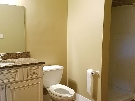 5th image of 3394 Devon Dr NE